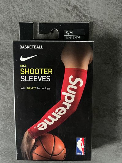 Supreme NIKE NBA SHOOTER SLEEVE