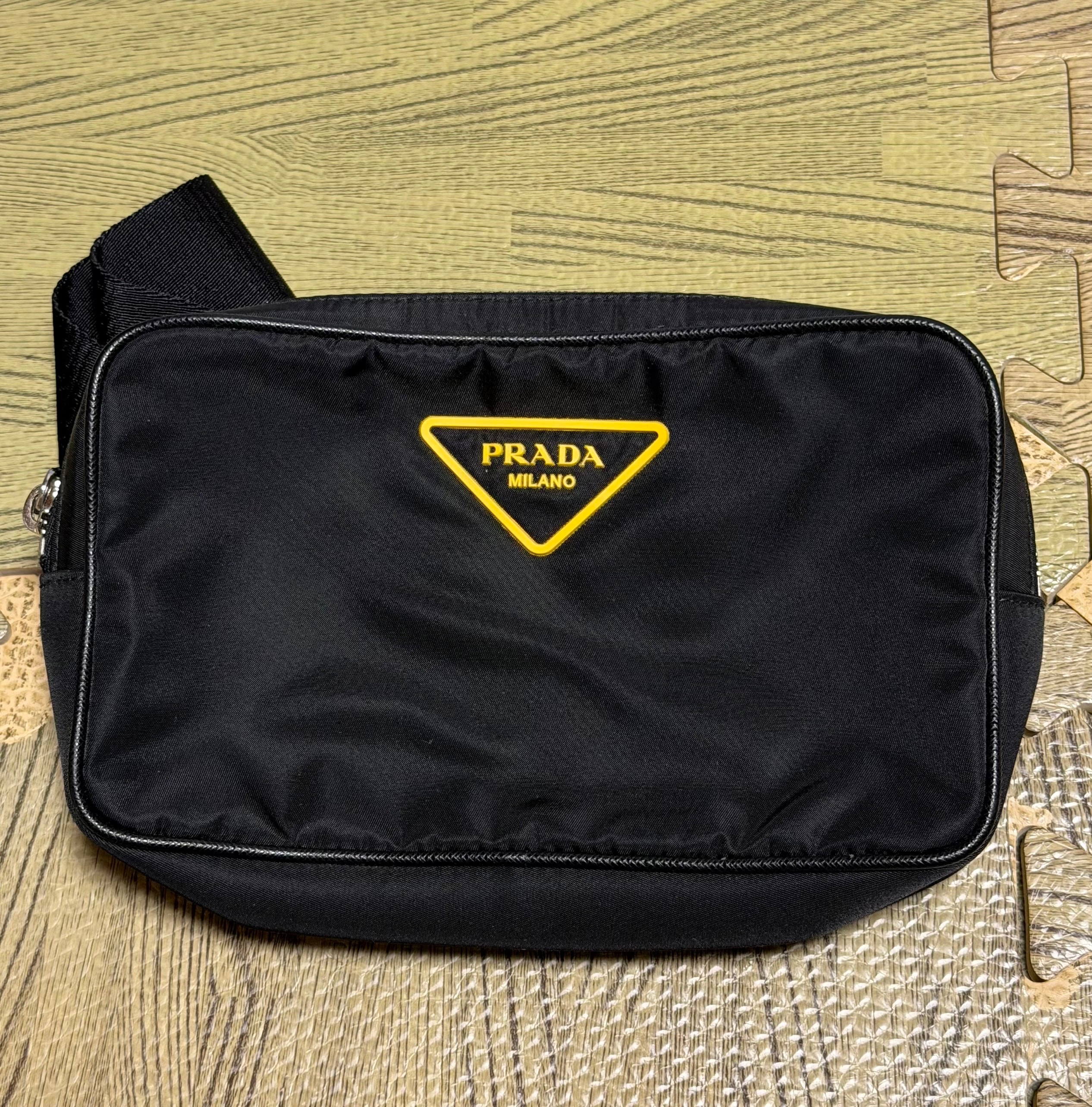 プラダ ウエストバッグ "ブラック" 2VL977-WWO-074