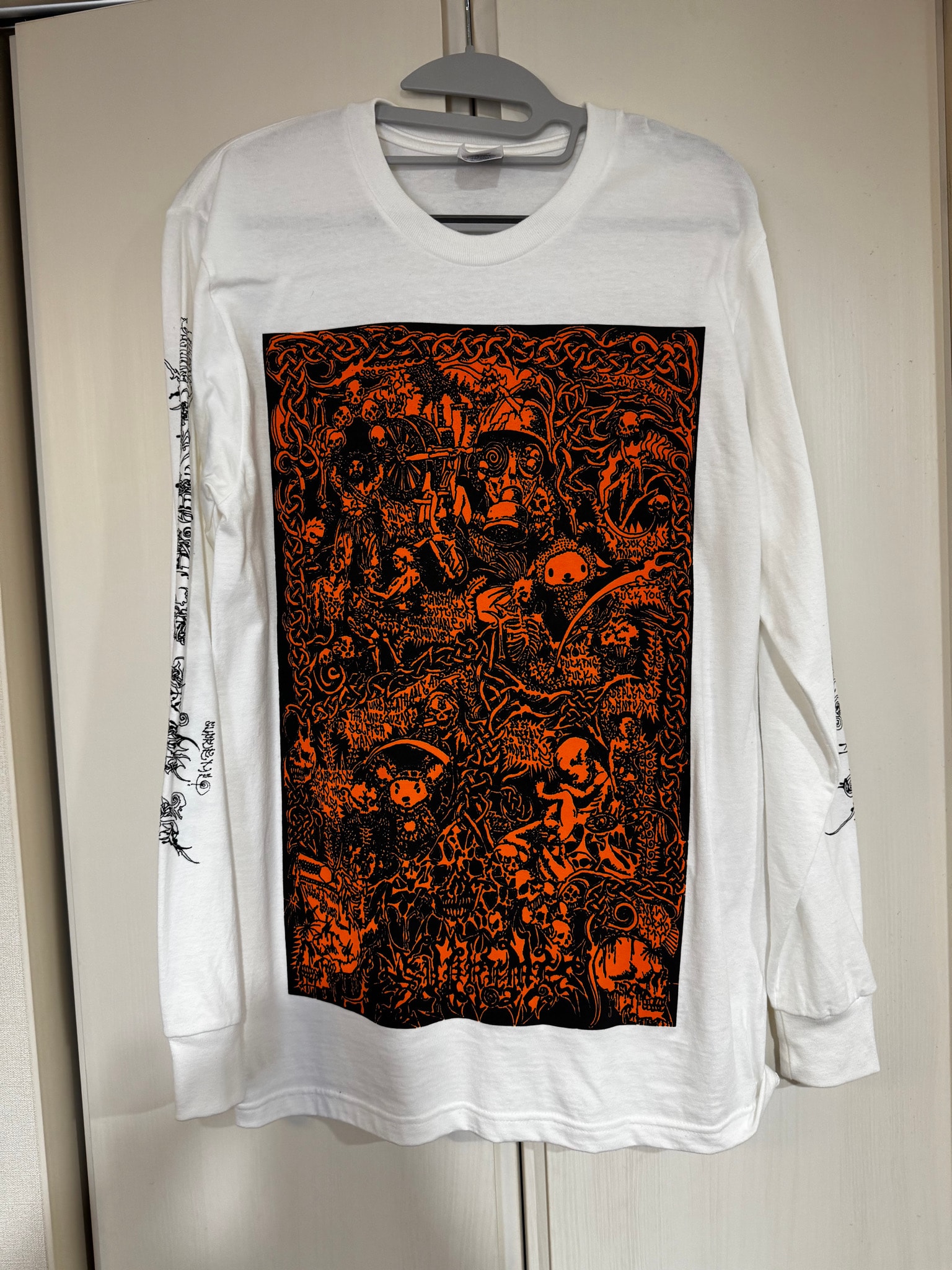 Supreme Wombat L/S Tee "White"