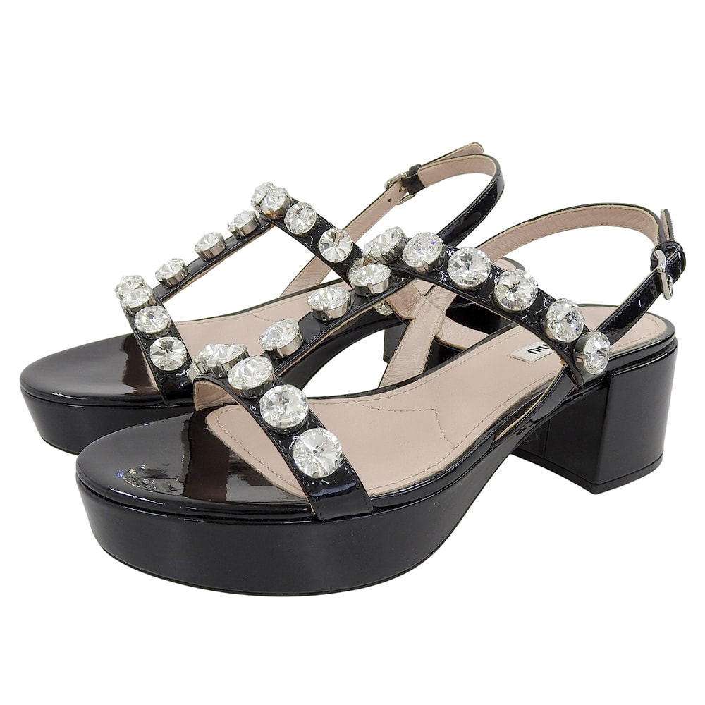 ミュウミュウ 新品同様 パテントレザー ラインストーン クリスタルビジュー サンダル シューズ レディース ブラック 38 1/2 5XP841 38.5