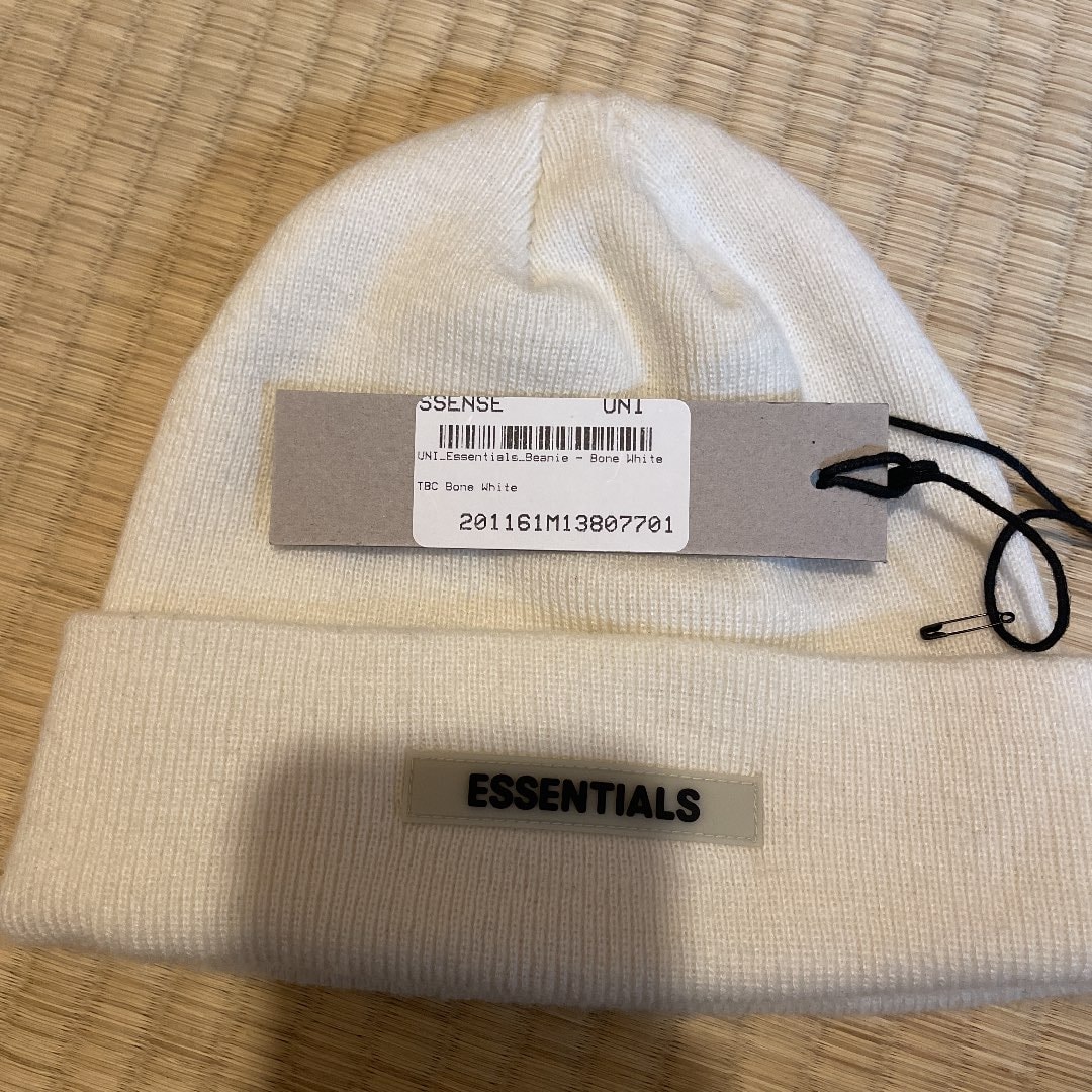 FEAR OF GOD ESSENTIALS Cuff Beanie "White"
