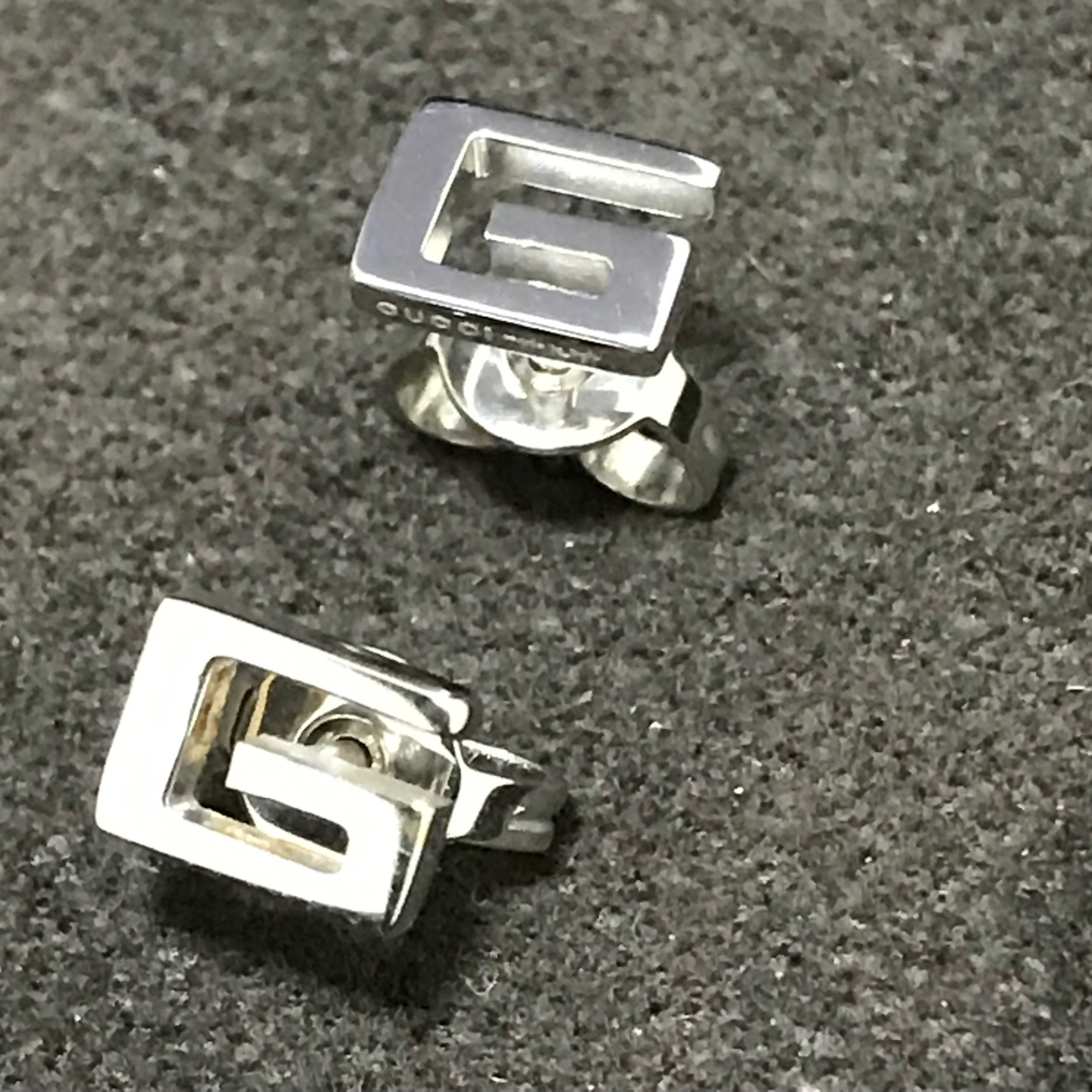 GUCCI 750 WG ピアス グッチ K18WG Gモチーフ