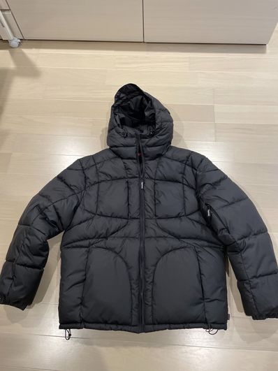 Supreme Warp Hooded Puffy Jacket "Black"