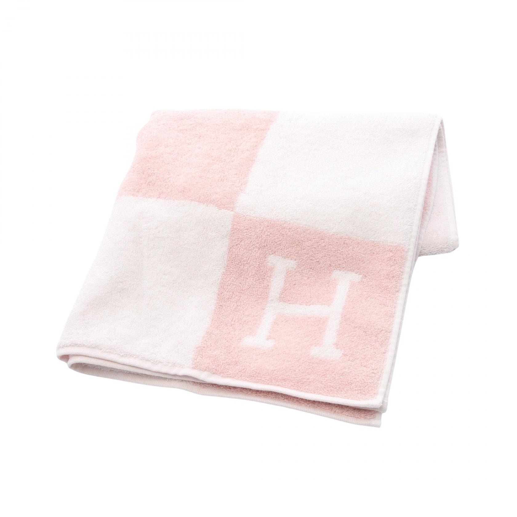 エルメス HERMES アヴァロン ローズリラ フェイス タオル 衣料品 コットン ピンク レディース ピンク系 / ホワイト系 【中古】