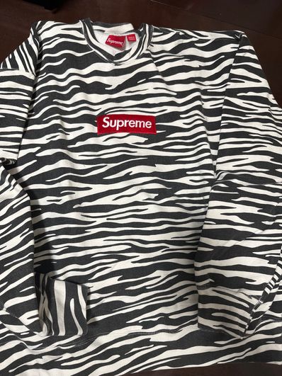 Supreme Box Logo Crewneck "Zebra" (22FW)