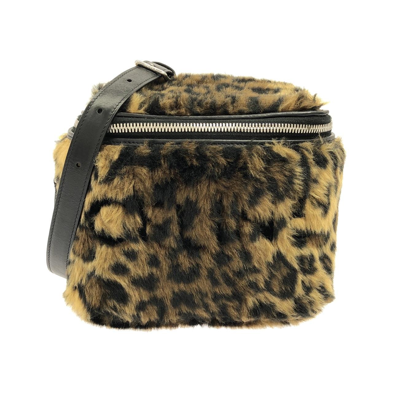 セリーヌ 110592EKI ショルダーバッグ