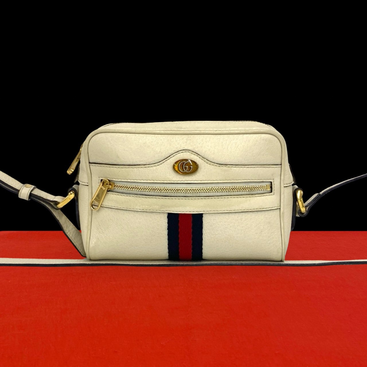 GUCCI グッチ オフィディア シェリーライン レザー ショルダーバッグ ネイビー
36378
