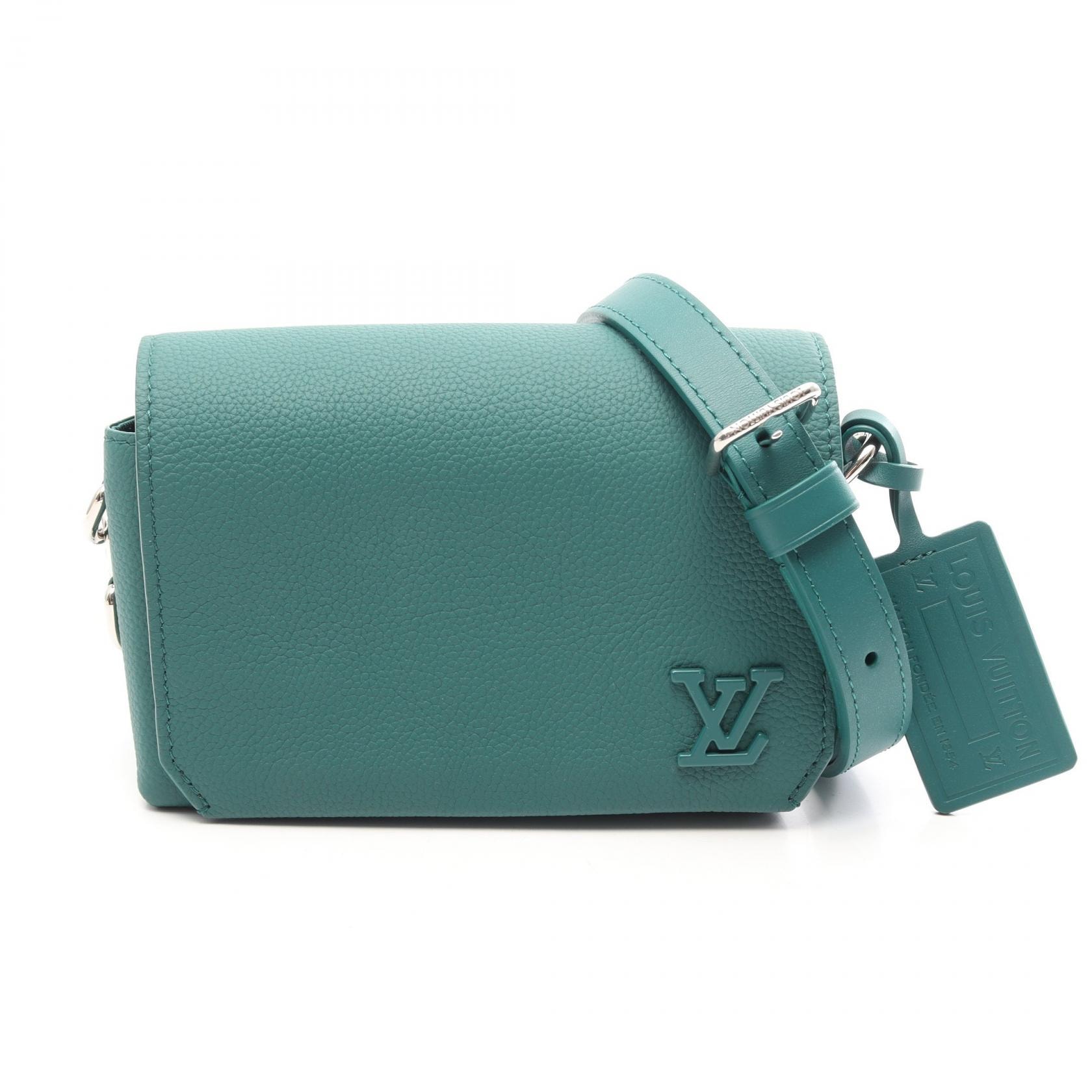 ルイ・ヴィトン LOUIS VUITTON LVアエログラム ファストライン ウェアブル ウォレット ショルダーバッグ バッグ レザー メンズ グリーン系 M82367 【中古】