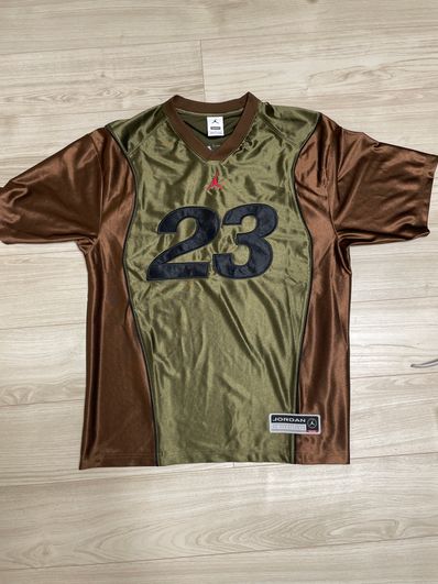 Supreme x Jordan Warm Up Jersey "Brown"