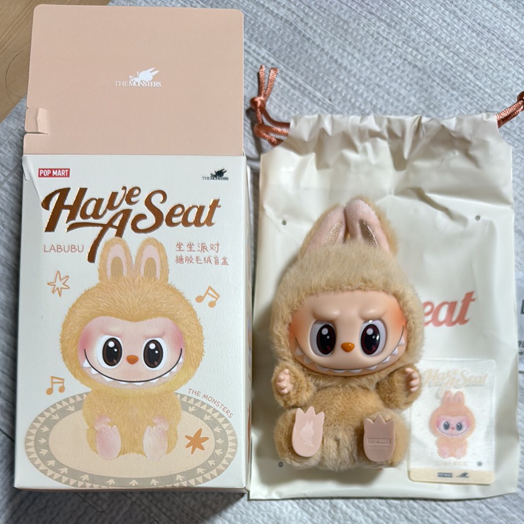 POP MART THE MONSTERS (LABUBU) Have a Seat Plush Series BABA