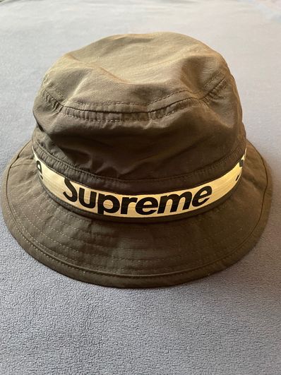 Supreme Reflective Zip Crusher "Black"