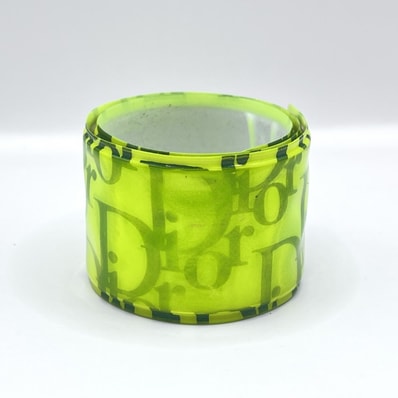 Christian Dior(クリスチャンディオール) トロッター スラップブレスレット ヴィンテージ バングル ネオンイエロー PVC ロゴ レディース 【中古】