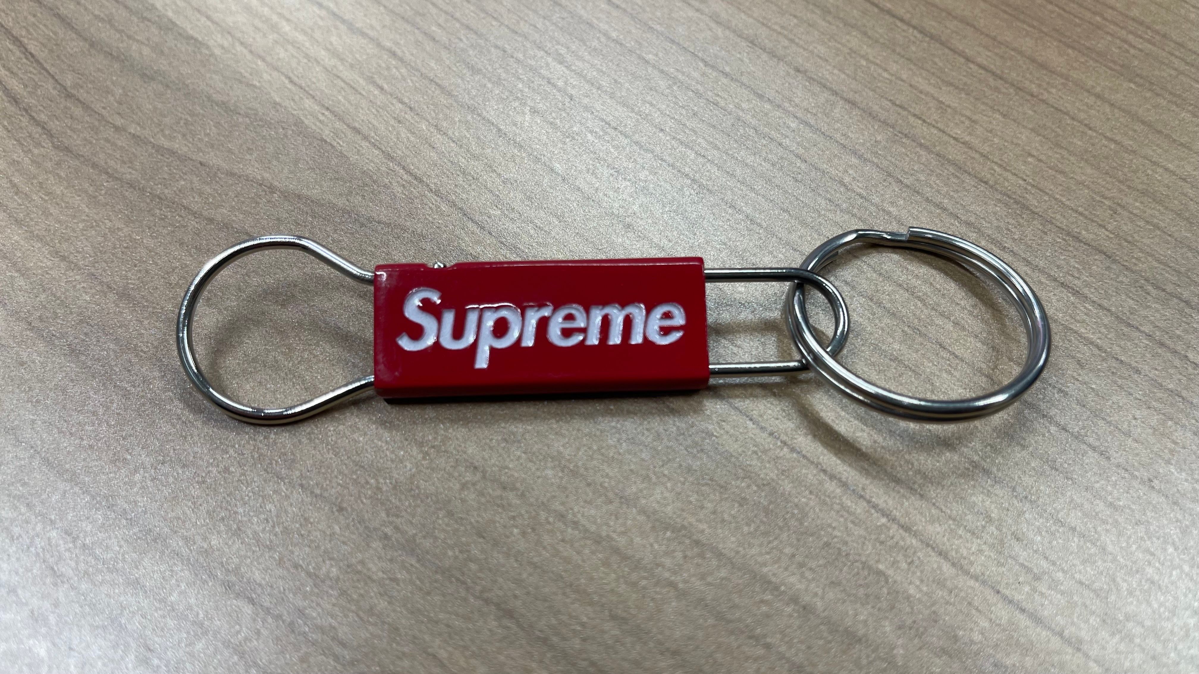 Supreme Clip Keychain 
