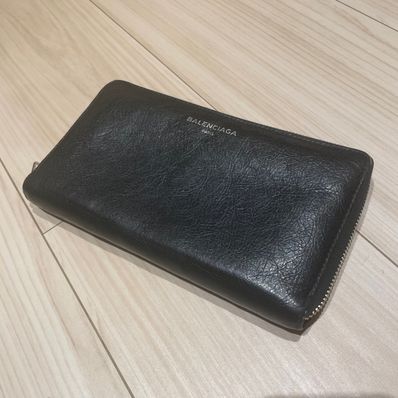 BALENCIAGA Logo Round Zip Wallet "Black"