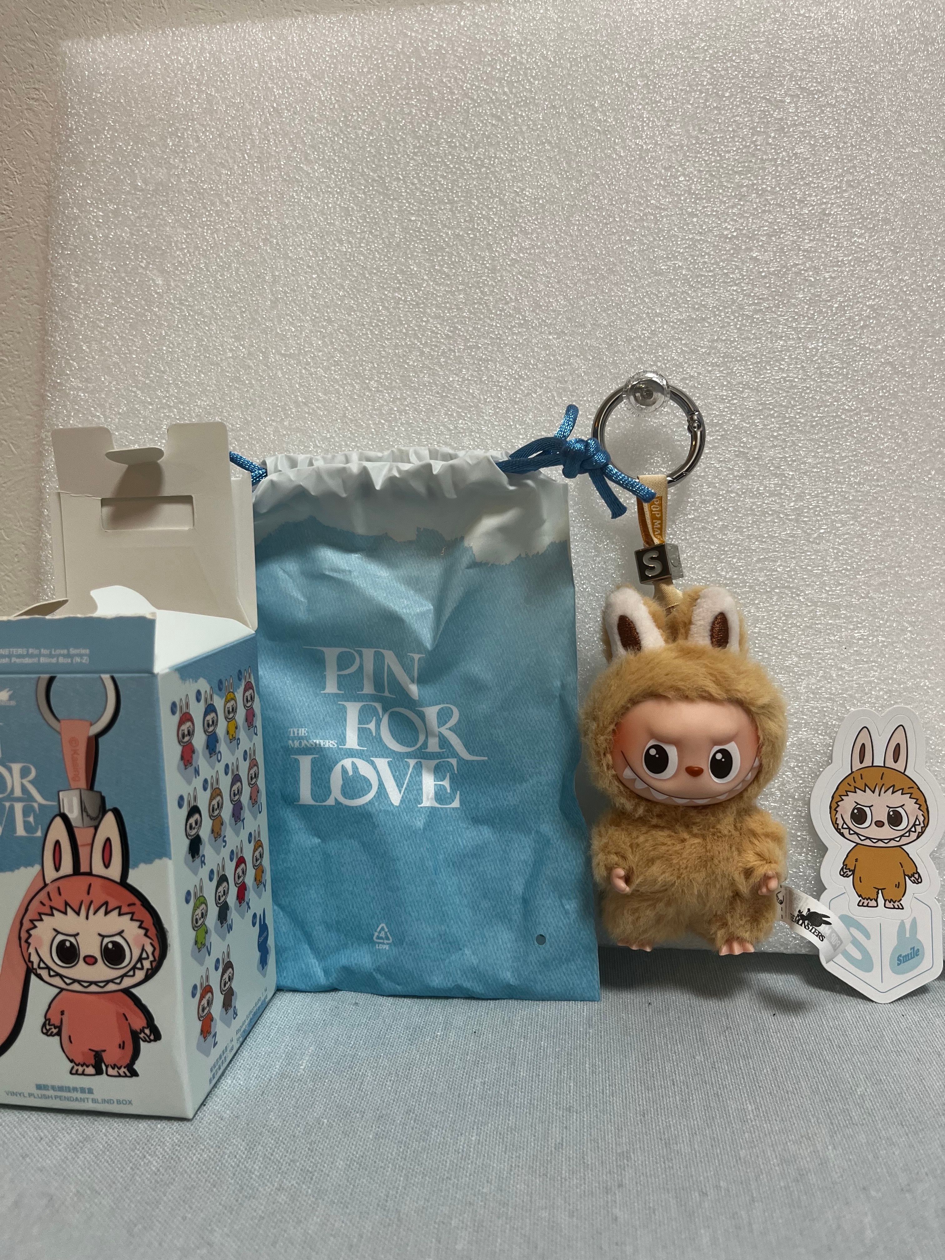 POP MART THE MONSTERS (LABUBU) Pin for Love Series-Vinyl Plush Pendant (N-Z) S