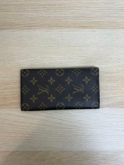 ルイヴィトン LOUIS VUITTON 長財布 モノグラム M60180