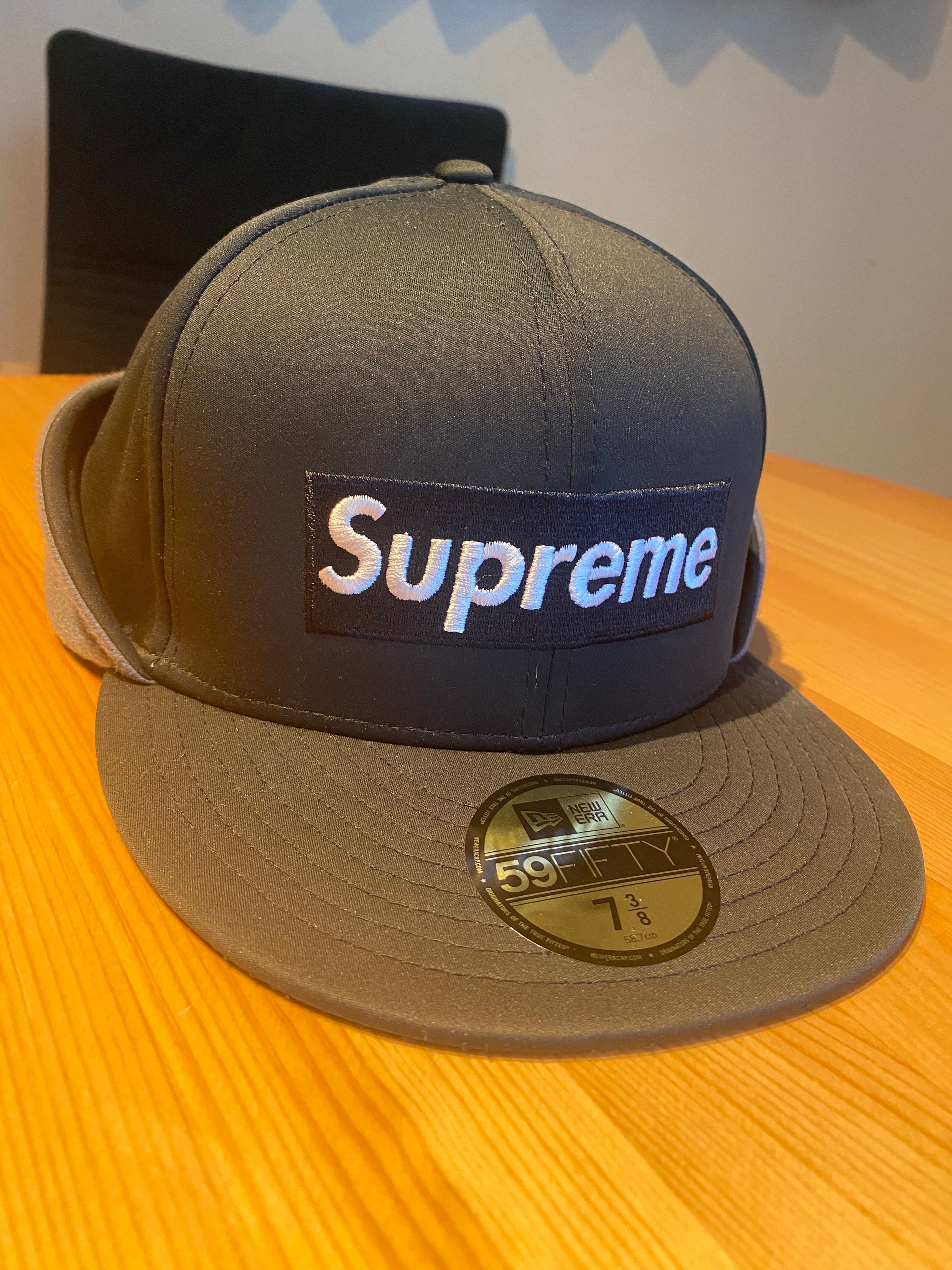 Supreme WINDSTOPPER Earflap Box Logo New Era "Black"