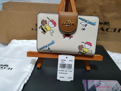 COACH × PEANUTS SNOOPY Sports Print Wallet "Chalk/Multi"