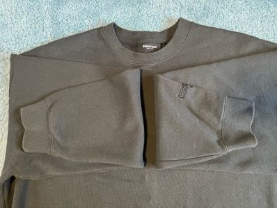 FEAR OF GOD Essentials Sweatshirt