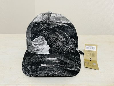 ★新品未使用★ BURBERRY ナイロン キャップ