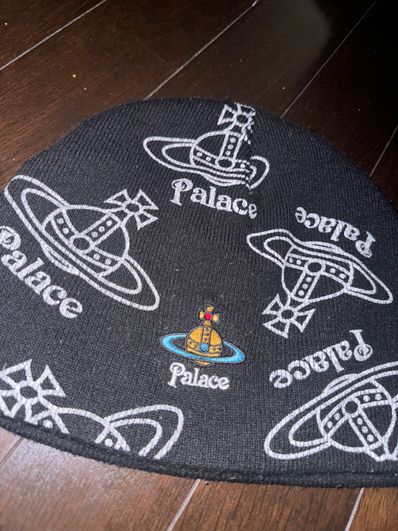 PALACE x Vivienne Westwood Jersey Beanie PALACE x Vivienne Westwood Jersey Beanie
