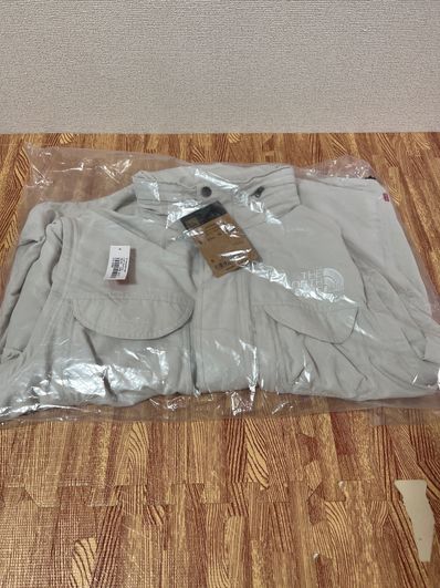 Supreme x The North Face Trekking Convertible Jacket "Moonlight Ivory"