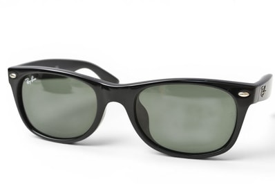 レイバン サングラス RayBan アイウェア NEW WAYFARER CLASSIC ニューウェイファーラー クラシック RB2132F【中古】