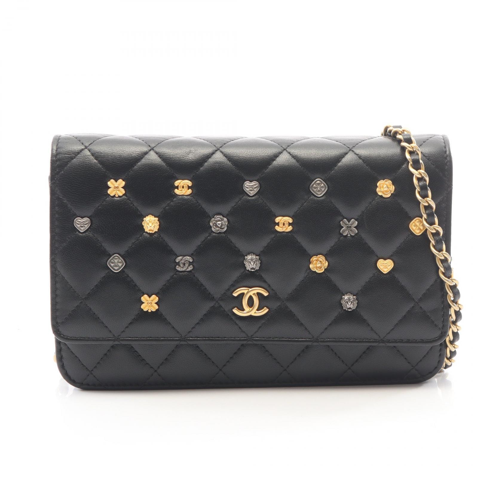 シャネル CHANEL マトラッセ アイコンチャーム ショルダーバッグ バッグ ラムスキン(羊革) レディース ブラック系 【中古】