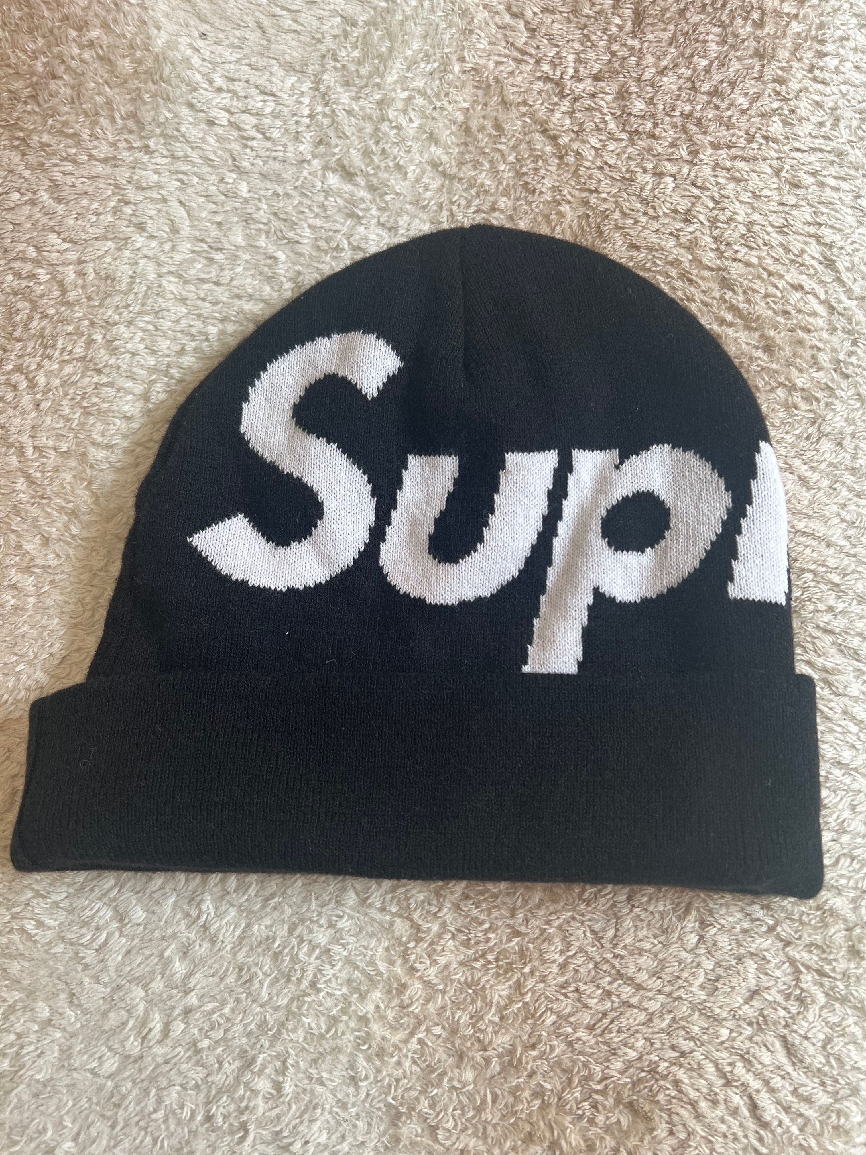 Supreme Big Logo Beanie "Black"