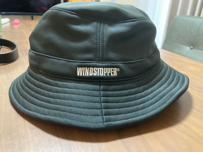 Supreme WINDSTOPPER Earflap Crusher "Black"