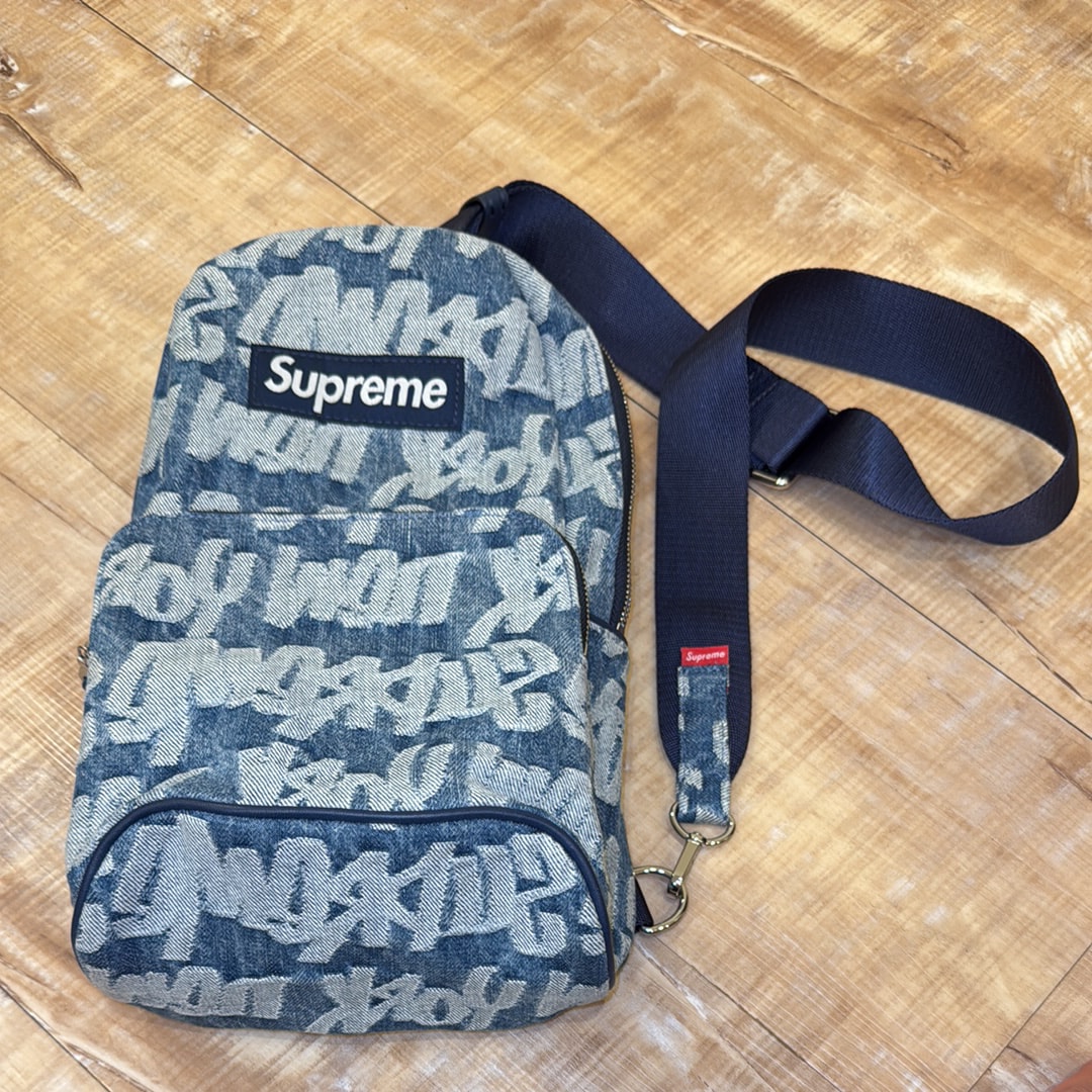 Supreme Fat Tip Jacquard Denim Sling Bag 