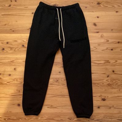 FEAR OF GOD ESSENTIALS Sweatpants "Black"
