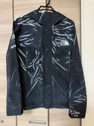 Supreme x The North Face Trompe Loeil Printed Taped Seam Shell Jacket "Black"
