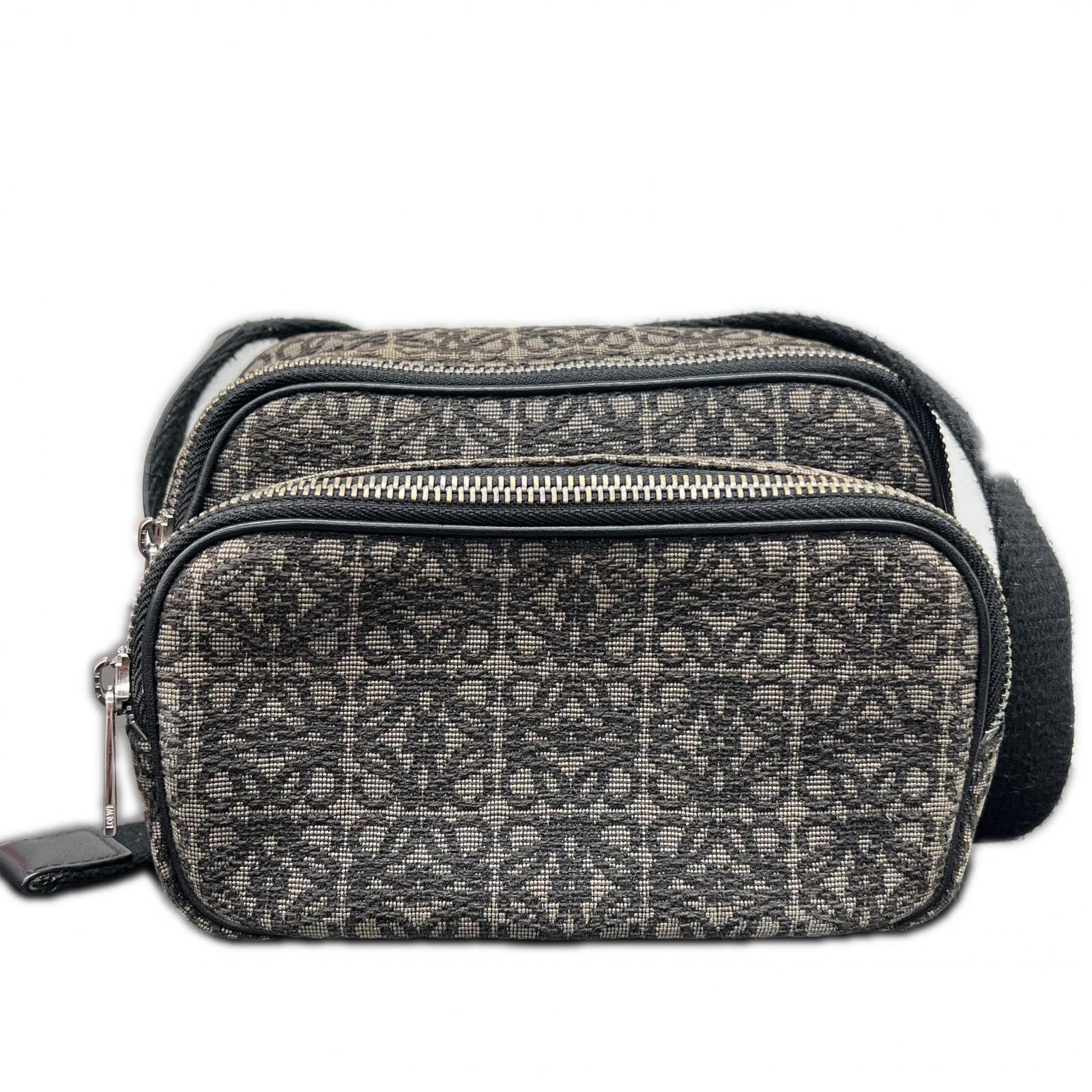 LOEWE ロエベ リピート アナグラム カメラバッグ ミニ ショルダーバッグ B604Z80X01 キャンバス ジャガード レザー チャコール ブラック クロスボディ ポシェット ミニバッグ Bランク 中古 鑑定済 ロエベバッグ