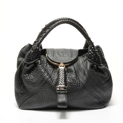 フェンディ FENDI スパイバッグ レザー ショルダーバッグ【中古】
