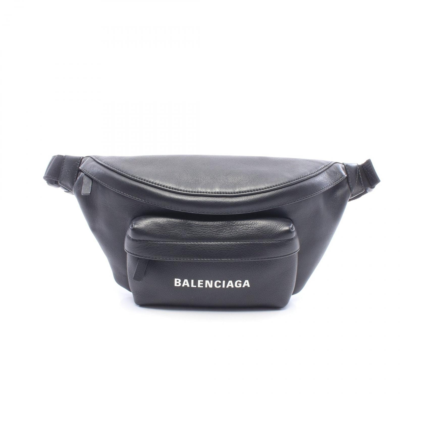 バレンシアガ BALENCIAGA EVERYDAY BELTPACK エブリデイ ウエストバッグ ボディバッグ バッグ レザー メンズ レディース ブラック系 / ホワイト系 552375 【中古】
