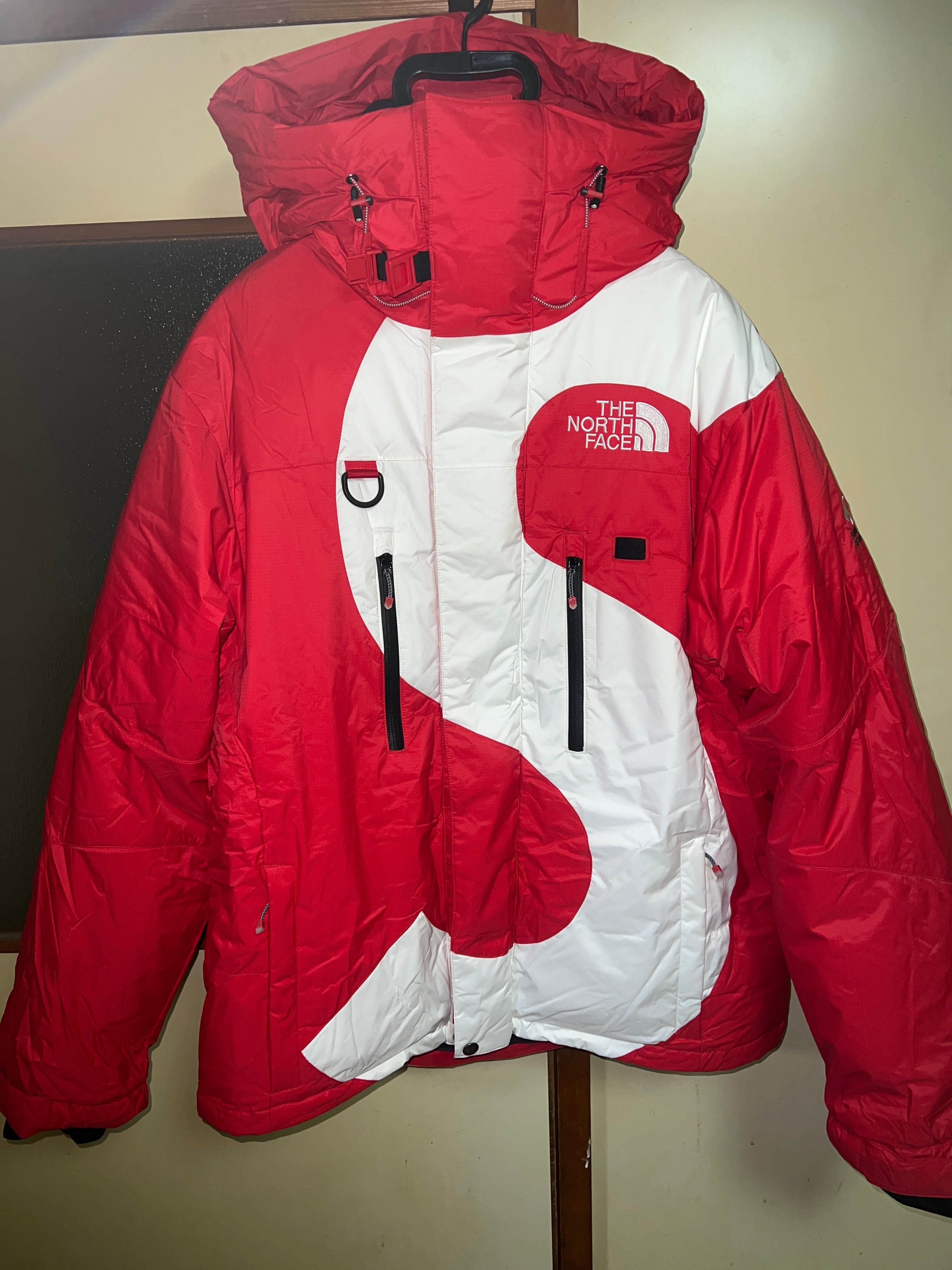 Supreme x The North Face Summit Series S Logo Himalayan Parka "Red"