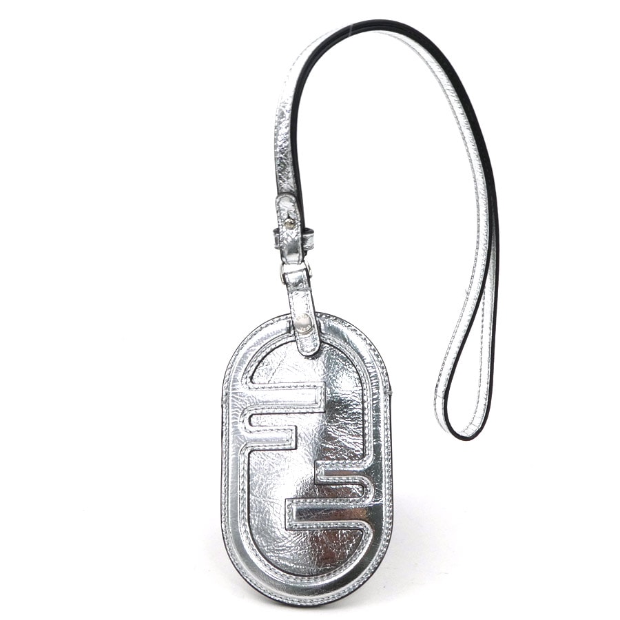 フェンディ FENDI パスケース レザー シルバー ユニセックス 8M0475-AISP【中古】 56556a