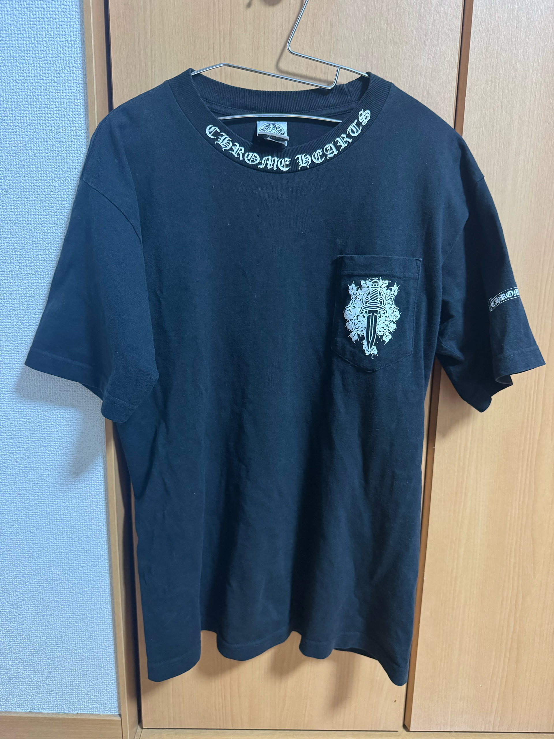 Chrome Hearts Dagger Scroll Label T-Shirt "Black"