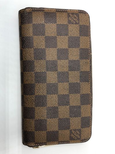 Louis Vuitton Damier Zippy Organizer