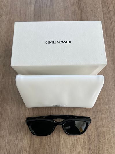 Gentle Monster Nonn 01 "Black"