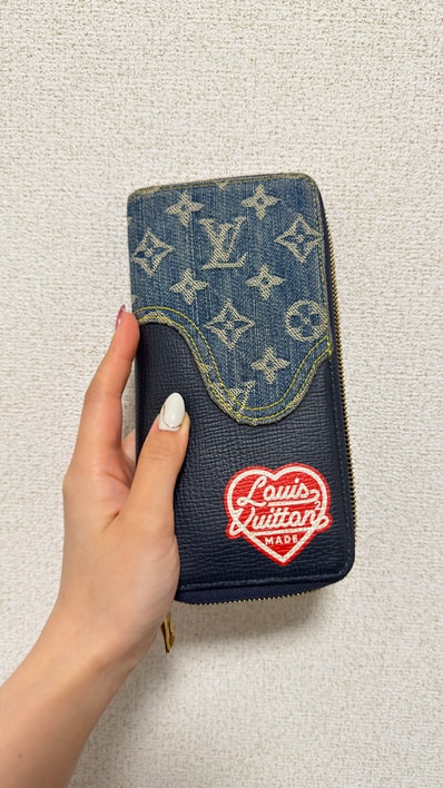 Louis Vuitton x NIGO ZIPPY VERTICAL WALLET JAPAN ONLY "Blue"