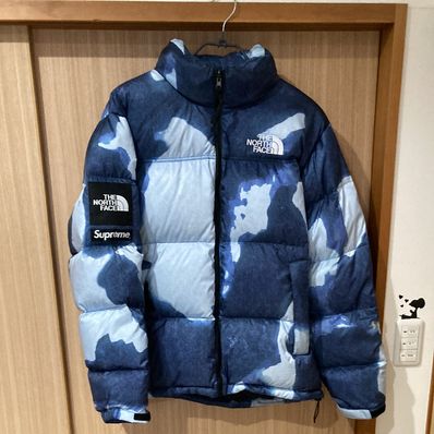 Supreme x The North Face Bleached Denim Print Nuptse Jacket "Indigo"