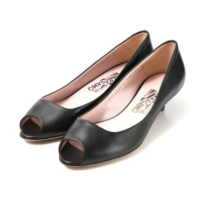 ■美品■Salvatore Ferragamo サルヴァトーレフェラガモ パンプス サイズ5 1/2 D オープントゥ ローヒール レザー 靴 ブラック ブランド古着【中古】20250722/RA5625