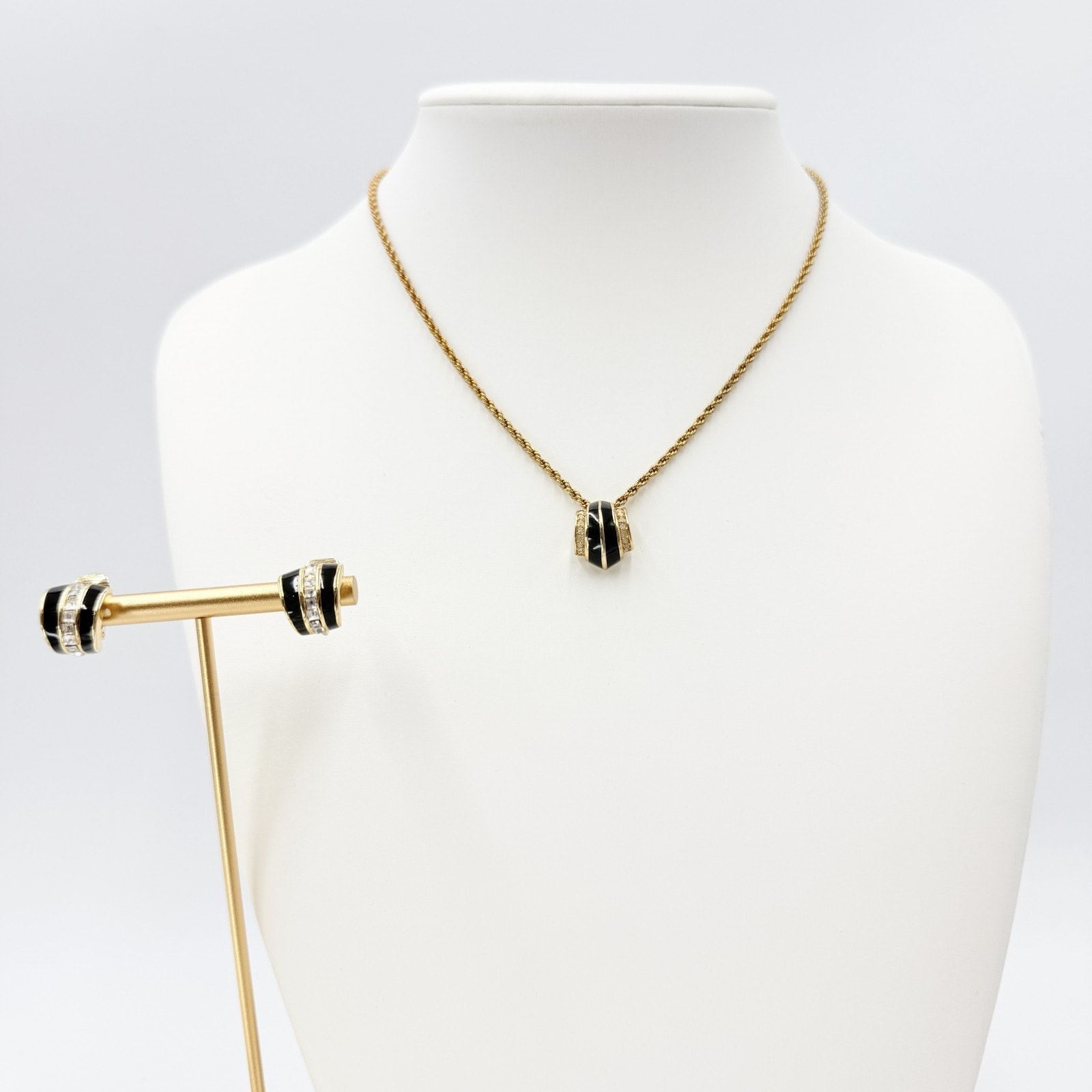 ディオール ネックレス レディース