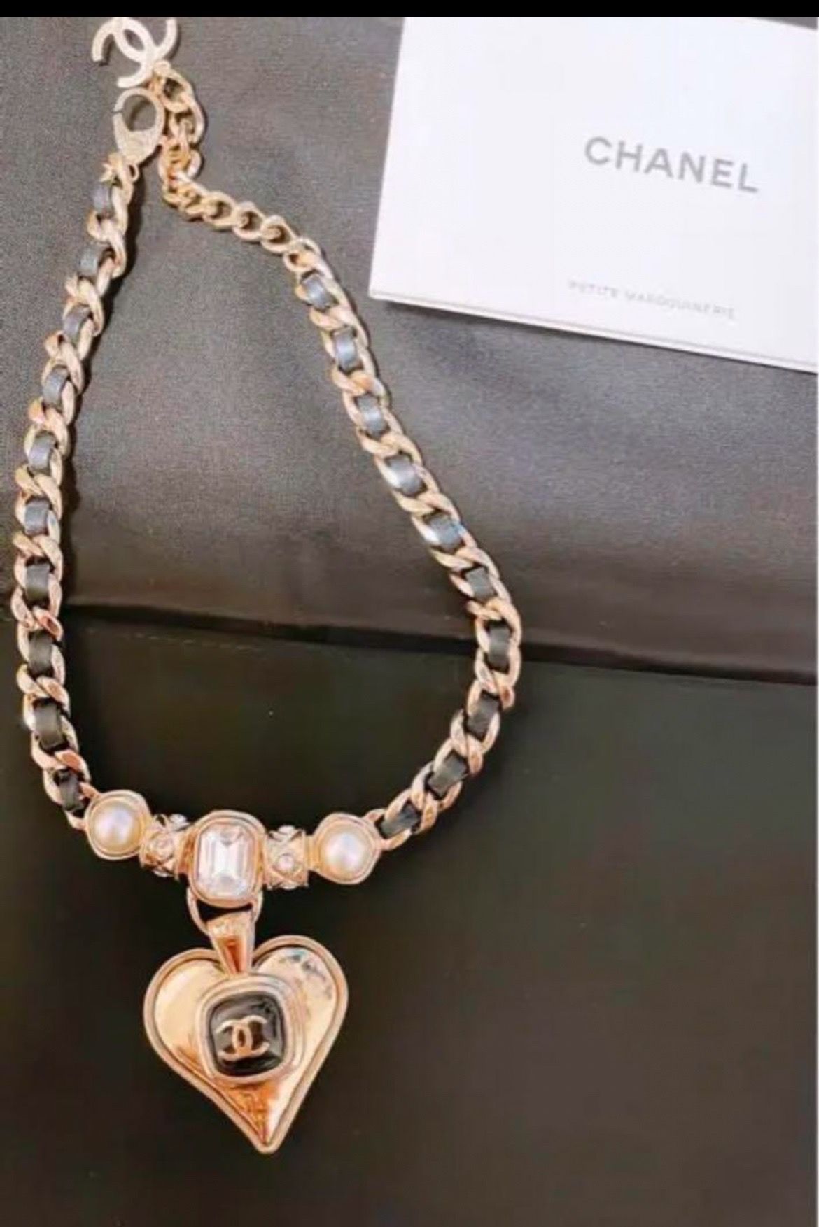 CHANEL ハート型 ネックレス