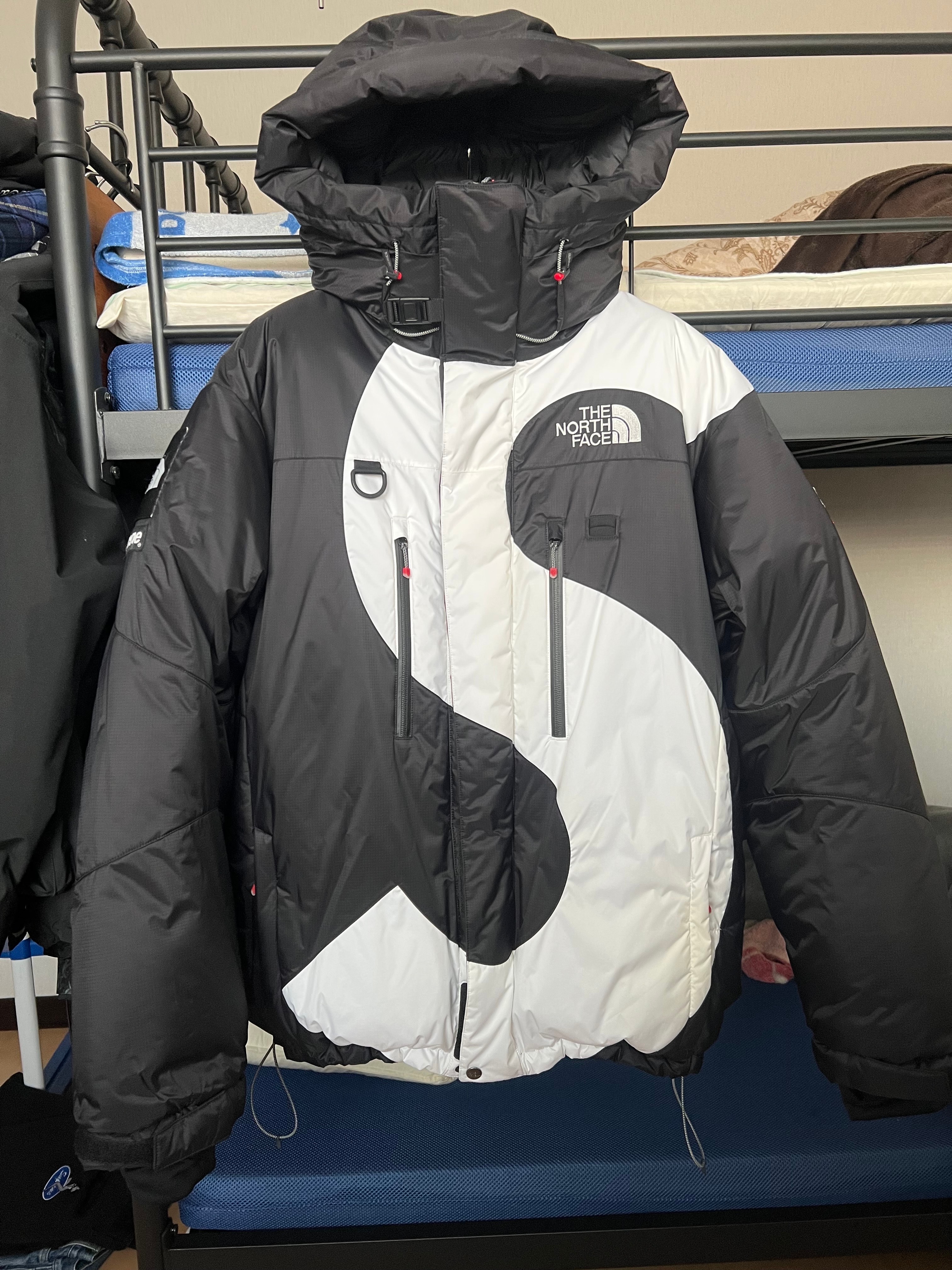 Supreme x The North Face Summit Series S Logo Himalayan Parka "Black"