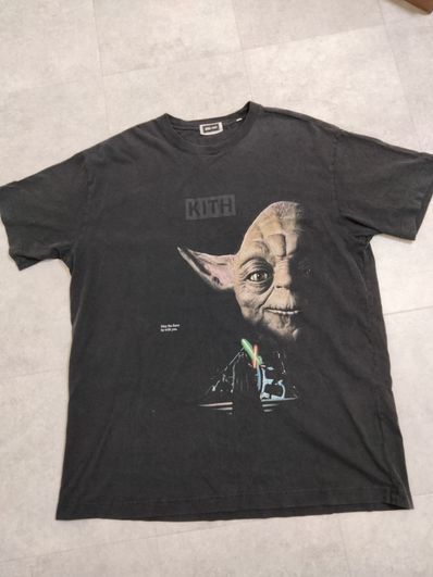 Kith x STAR WARS Yoda Vintage Tee "Black"