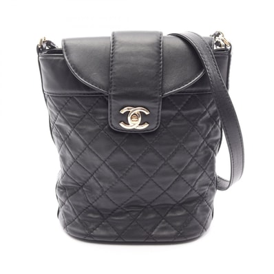 シャネル CHANEL マトラッセ バケット ショルダーバッグ バッグ レザー レディース ブラック系 【中古】