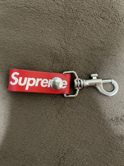 Supreme Leather Key Loop "Red"